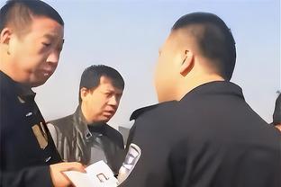 男演员王鹤棣名人赛帅气出场 引得现场女粉丝惊叫连连